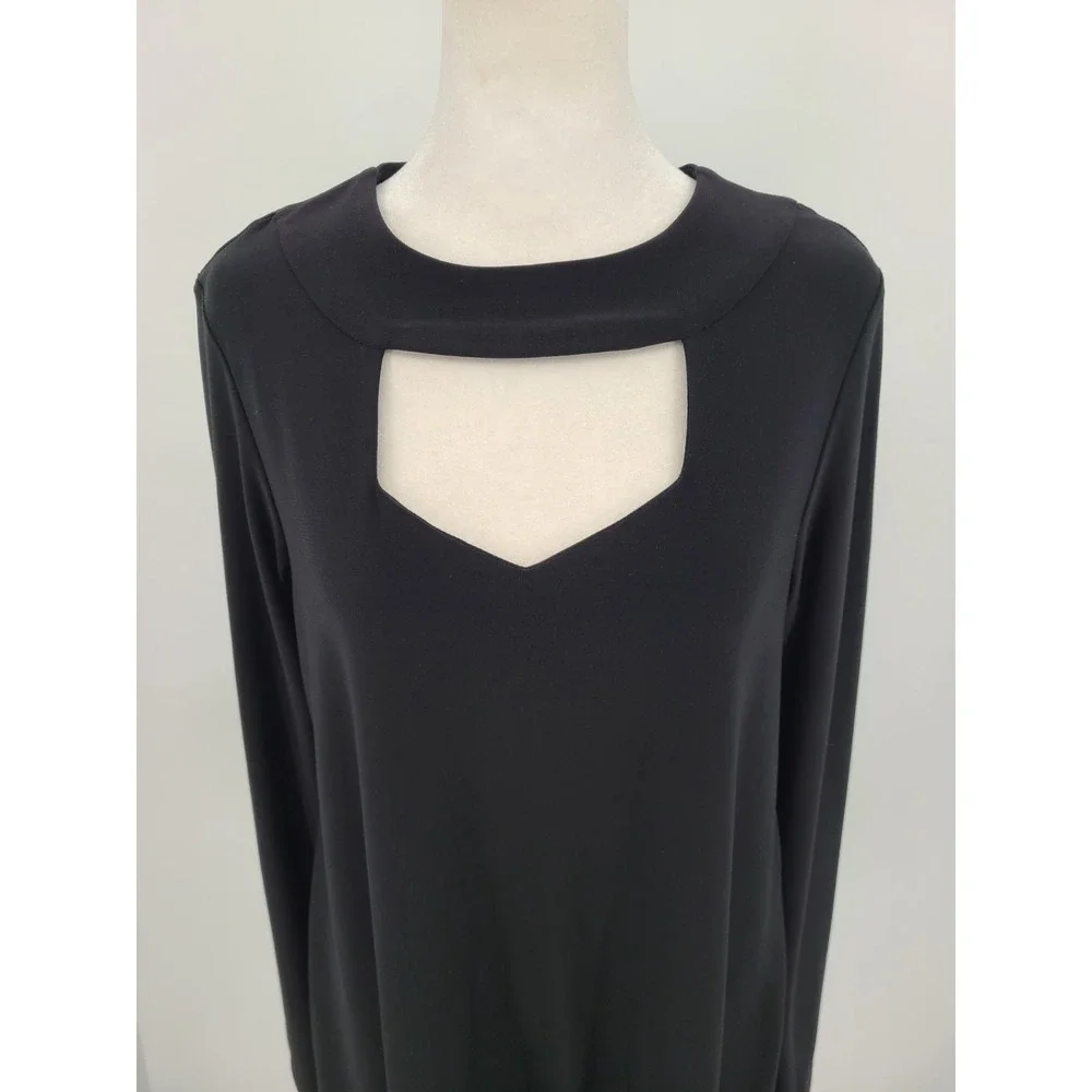 Sympli PeekaBoo Tunic Top 10 Black Stretch Minimalist Neutral Capsule Keyhole - Picture 2 of 11
